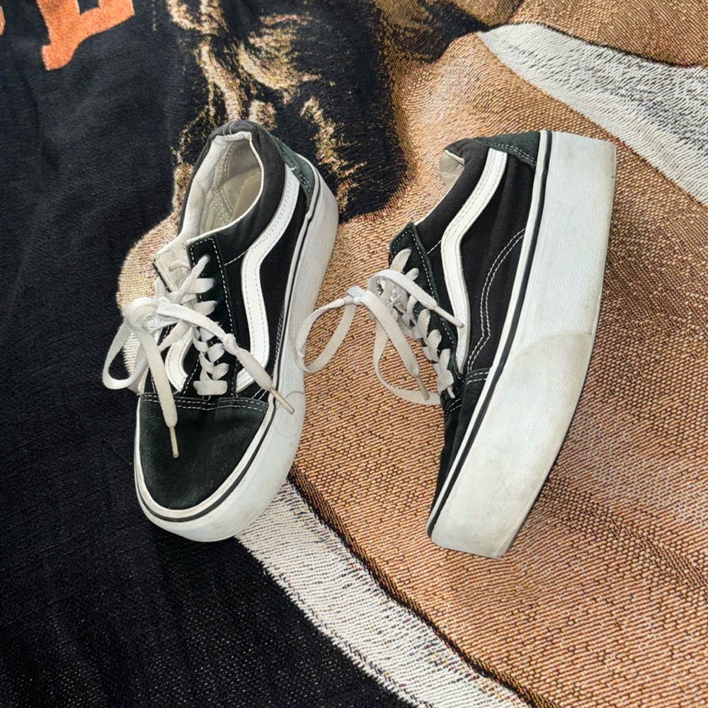 Platform vans